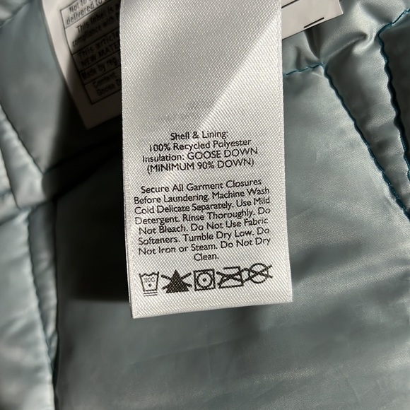 Eddie Bauer puffer jacket - Picture 5 of 5